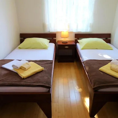 Apartment Tomislav *